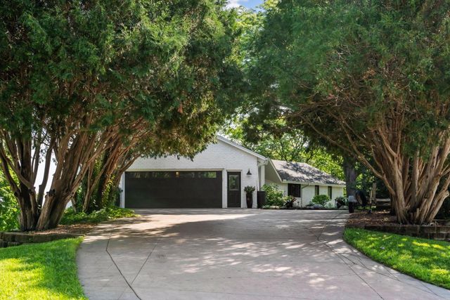 3550 Island View Circle NW, Prior Lake, MN 55372