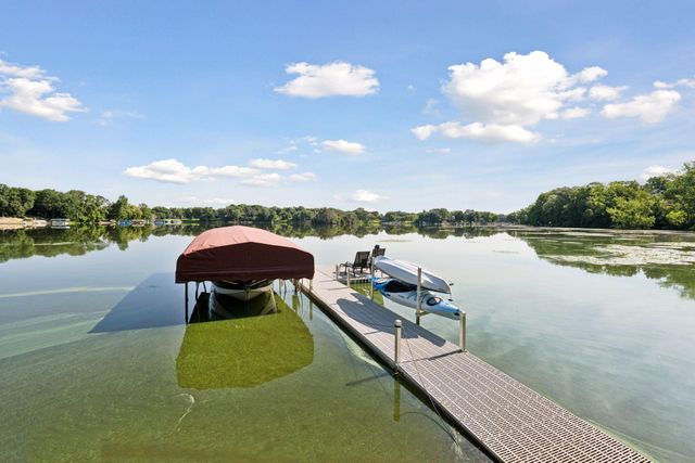 3550 Island View Circle NW, Prior Lake, MN 55372
