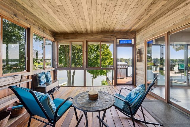 3550 Island View Circle NW, Prior Lake, MN 55372