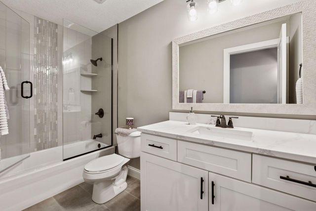 3550 Island View Circle NW, Prior Lake, MN 55372