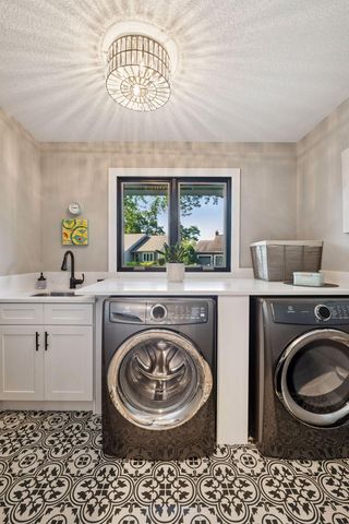 3550 Island View Circle NW, Prior Lake, MN 55372