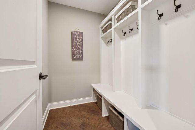 3550 Island View Circle NW, Prior Lake, MN 55372