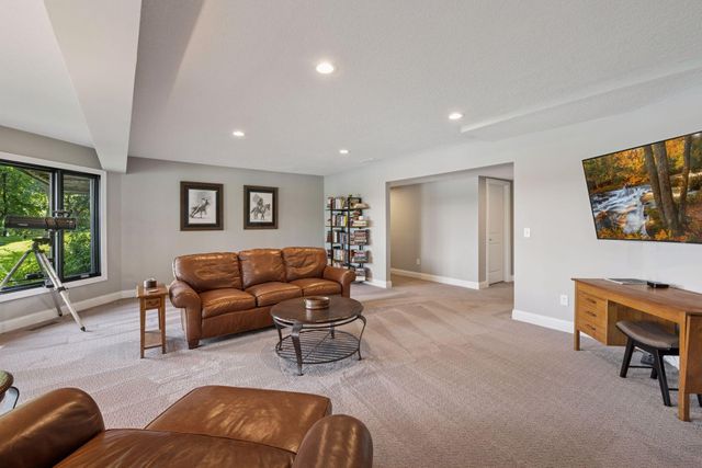 3550 Island View Circle NW, Prior Lake, MN 55372