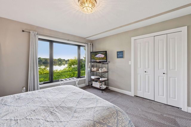 3550 Island View Circle NW, Prior Lake, MN 55372