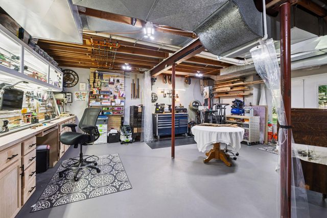 3550 Island View Circle NW, Prior Lake, MN 55372