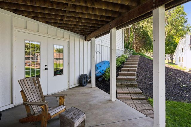 3550 Island View Circle NW, Prior Lake, MN 55372