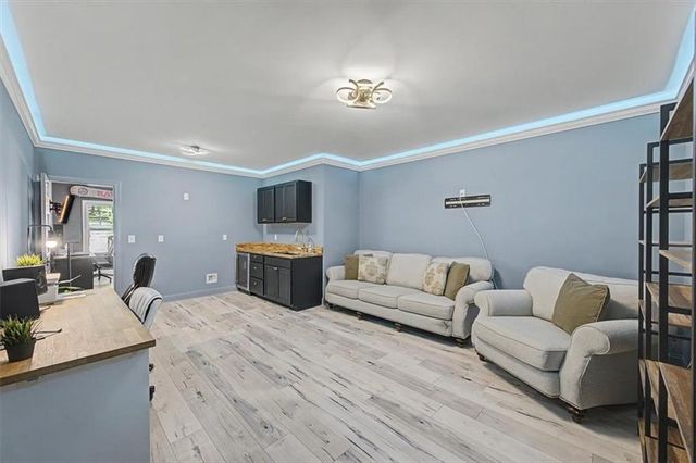 711 Upper Burris Road, Canton, GA 30114