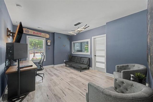 711 Upper Burris Road, Canton, GA 30114