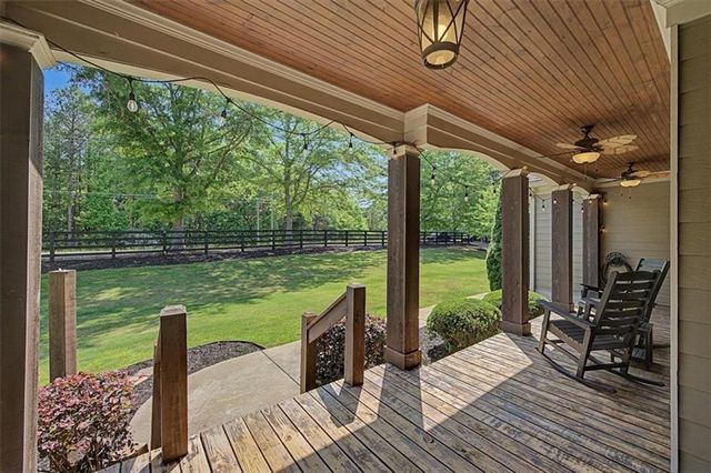 711 Upper Burris Road, Canton, GA 30114