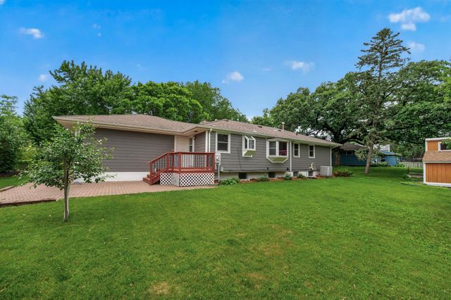2541 Quebec Avenue S, Saint Louis Park, MN 55426