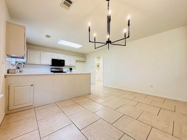 1004 Norwich Drive, Benton, AR 72019