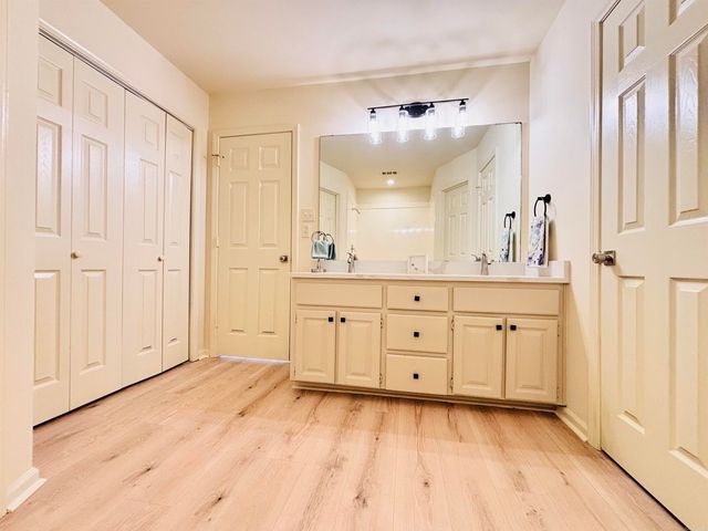 1004 Norwich Drive, Benton, AR 72019