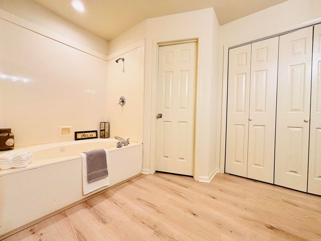 1004 Norwich Drive, Benton, AR 72019