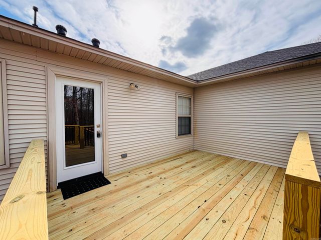 1004 Norwich Drive, Benton, AR 72019