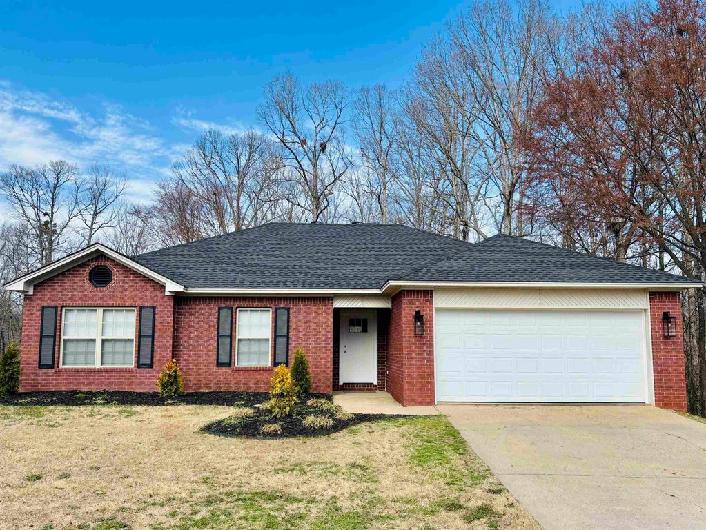 1004 Norwich Drive, Benton, AR 72019