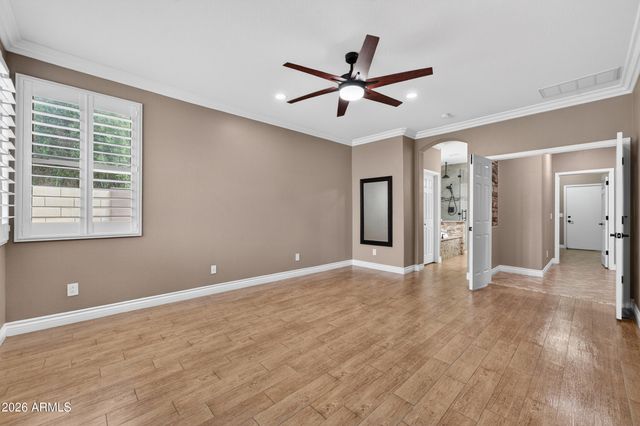 8812 W MYRTLE Avenue, Glendale, AZ 85305