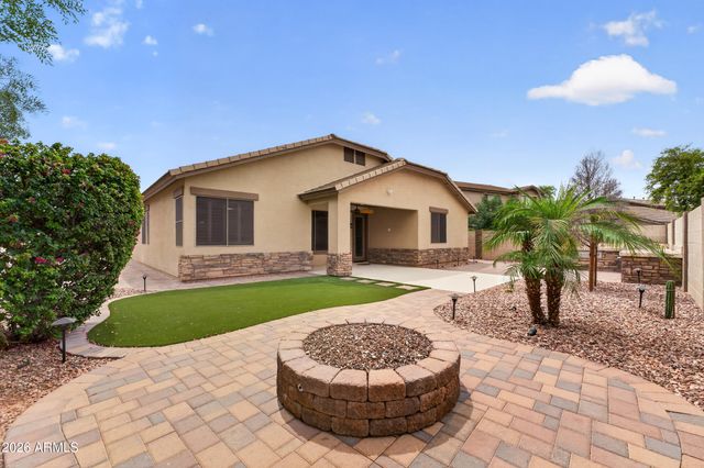 8812 W MYRTLE Avenue, Glendale, AZ 85305