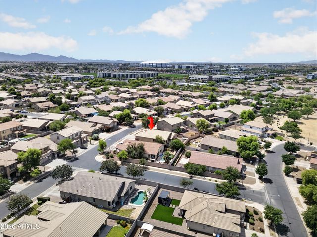 8812 W MYRTLE Avenue, Glendale, AZ 85305