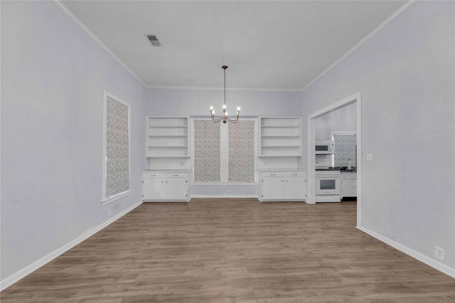 611 South Franklin ST, La Grange, TX 78945