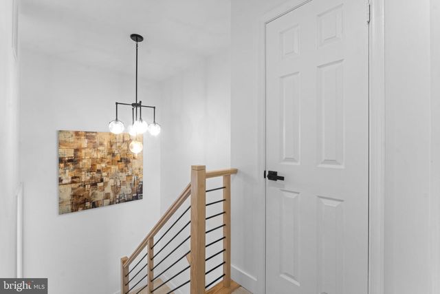 11433 HERITAGE OAK CT, Reston, VA 20194