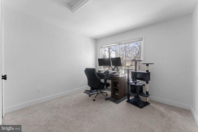 11433 HERITAGE OAK CT, Reston, VA 20194