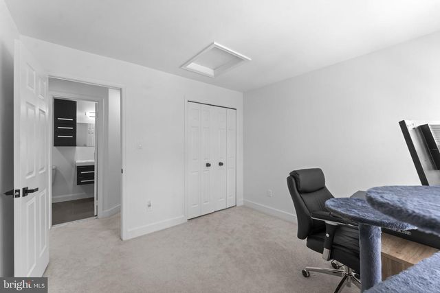 11433 HERITAGE OAK CT, Reston, VA 20194