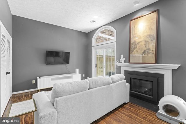 11433 HERITAGE OAK CT, Reston, VA 20194