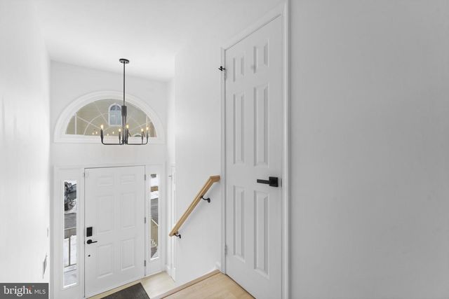 11433 HERITAGE OAK CT, Reston, VA 20194