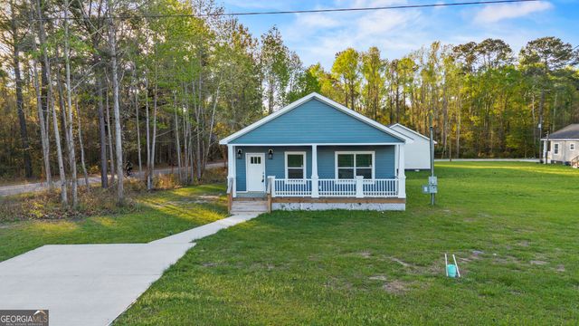 19 SW Pecan Street, Ludowici, GA 31316