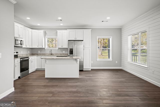 19 SW Pecan Street, Ludowici, GA 31316