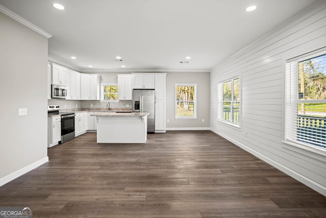 19 SW Pecan Street, Ludowici, GA 31316