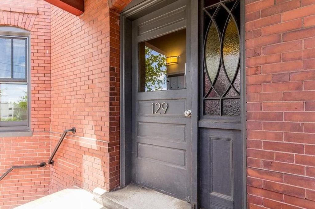 129 York Street 2, Portland, ME 04101 — photo 2