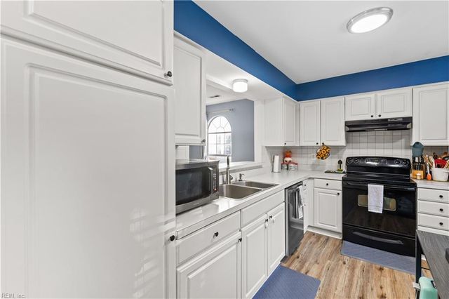 43 Creekstone DR, Newport News, VA 23603