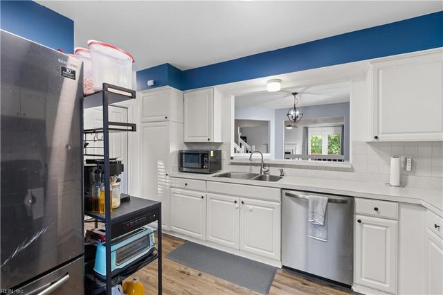 43 Creekstone DR, Newport News, VA 23603