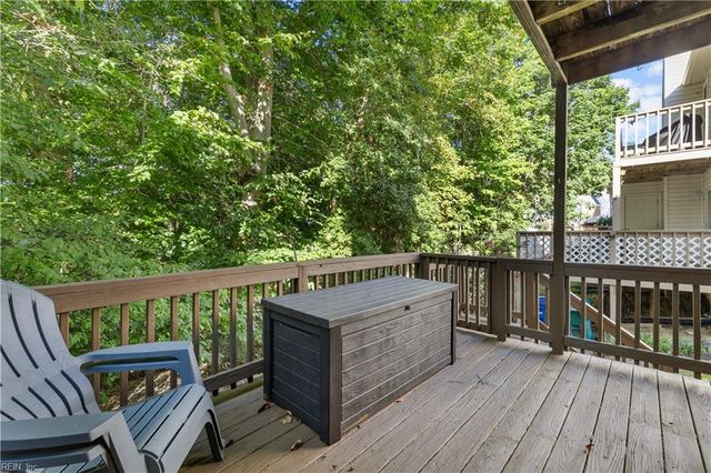 43 Creekstone DR, Newport News, VA 23603