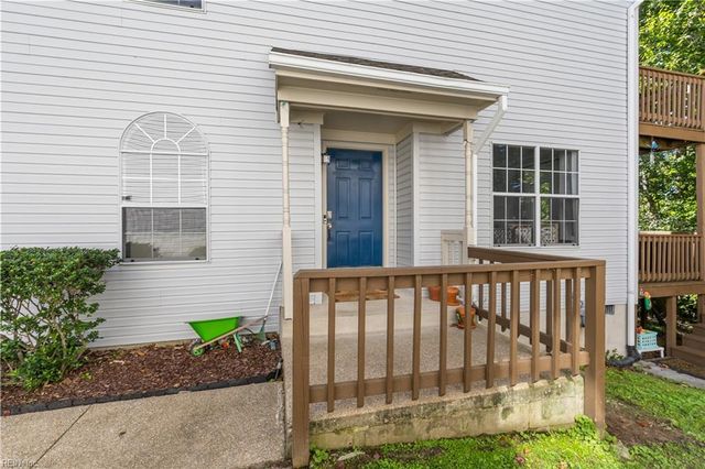 43 Creekstone DR, Newport News, VA 23603