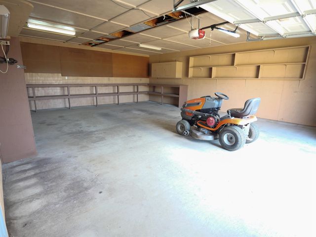 111 Swamp Dr, Bourg, LA 70343