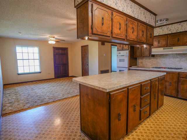 111 Swamp Dr, Bourg, LA 70343