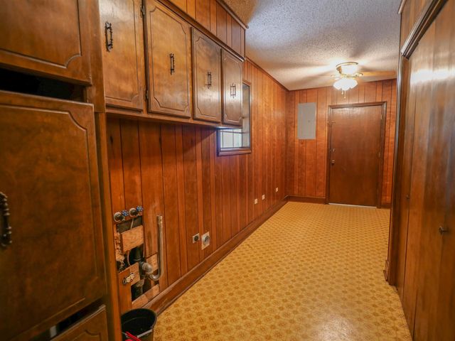 111 Swamp Dr, Bourg, LA 70343