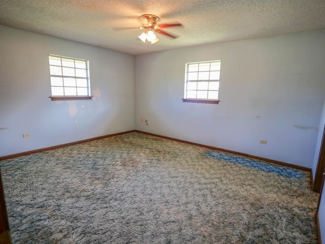 111 Swamp Dr, Bourg, LA 70343