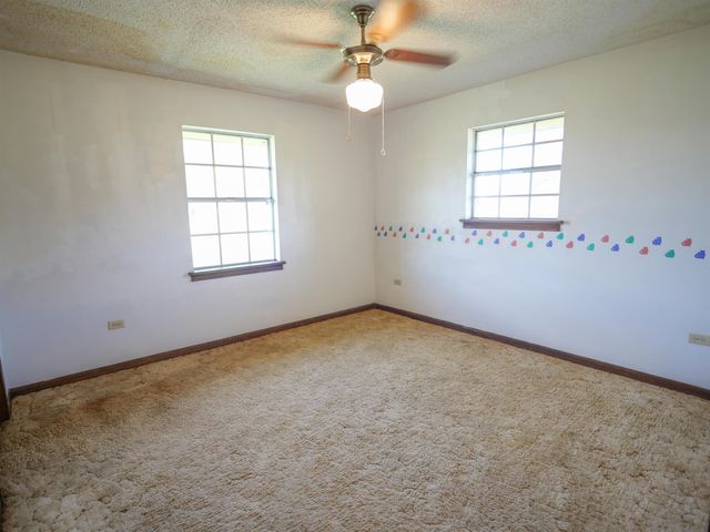 111 Swamp Dr, Bourg, LA 70343