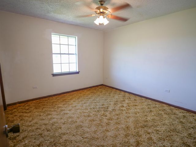 111 Swamp Dr, Bourg, LA 70343