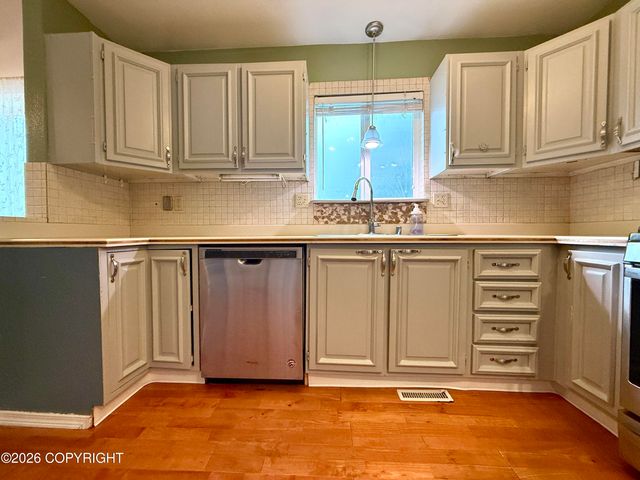 3120 Marathon Circle, Anchorage, AK 99515