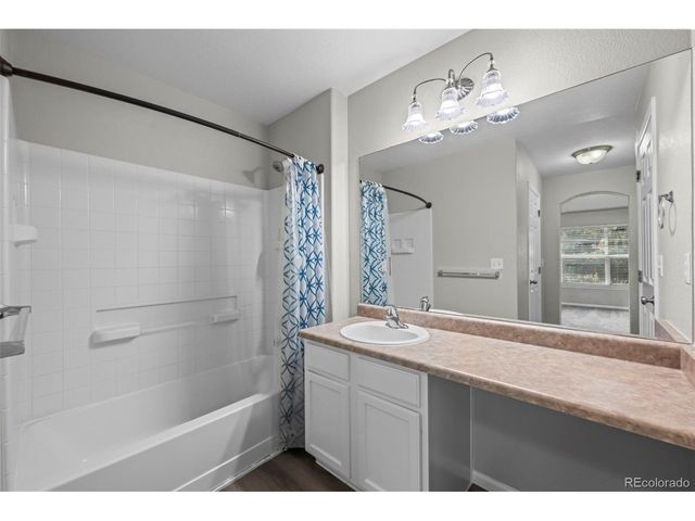 26017 E Frost Cir, Aurora, CO 80016