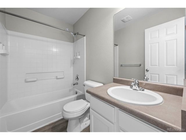 26017 E Frost Cir, Aurora, CO 80016
