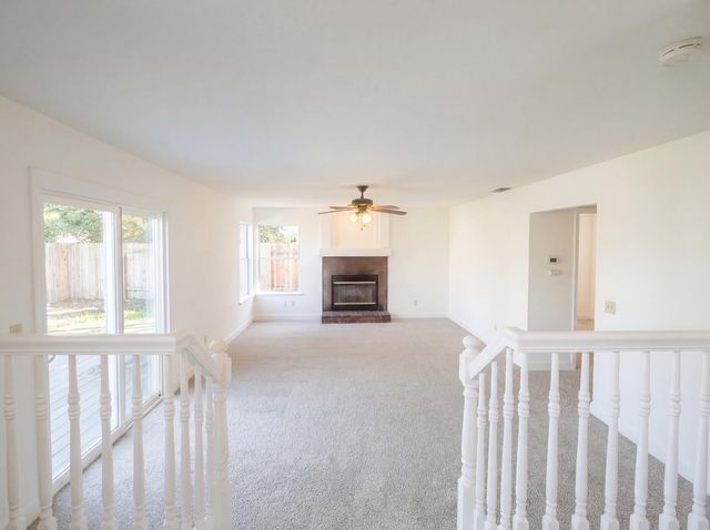 7117 Snowy Birch Way, Sacramento, CA 95823