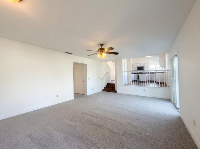 7117 Snowy Birch Way, Sacramento, CA 95823