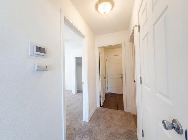 7117 Snowy Birch Way, Sacramento, CA 95823