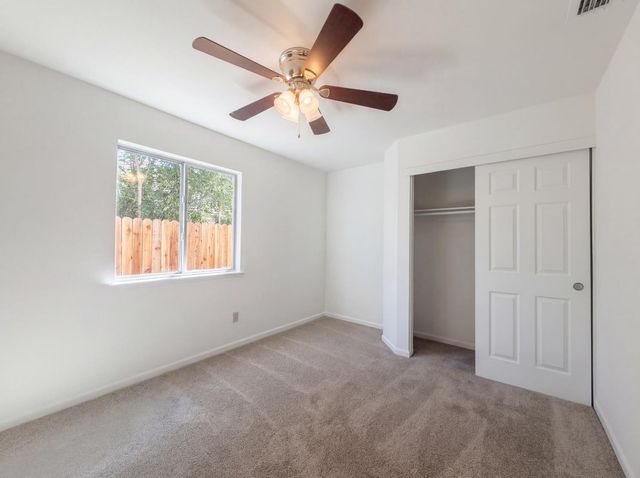 7117 Snowy Birch Way, Sacramento, CA 95823