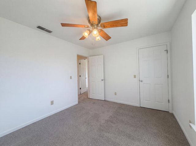 7117 Snowy Birch Way, Sacramento, CA 95823